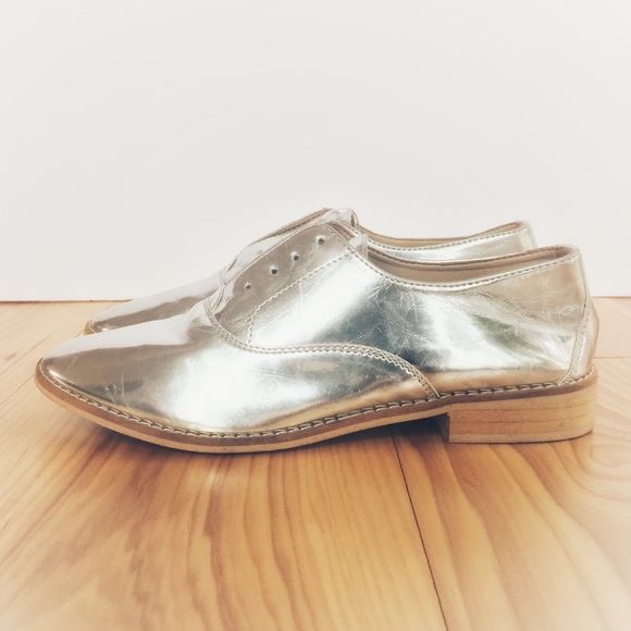 Zara Shoes - Zara Silver Loafers Laceless Shiny shoes Sz 6 NWT